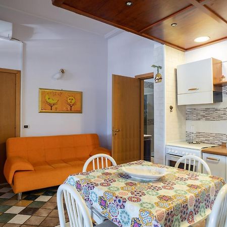 Ferienwohnung La Casa Di Luca - By Host4U Pulsano Exterior foto