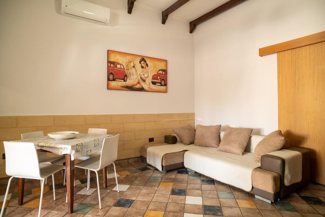 Ferienwohnung La Casa Di Luca - By Host4U Pulsano Exterior foto