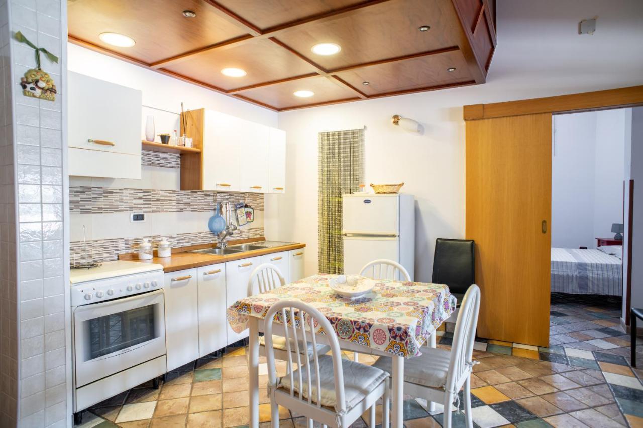 Ferienwohnung La Casa Di Luca - By Host4U Pulsano Exterior foto